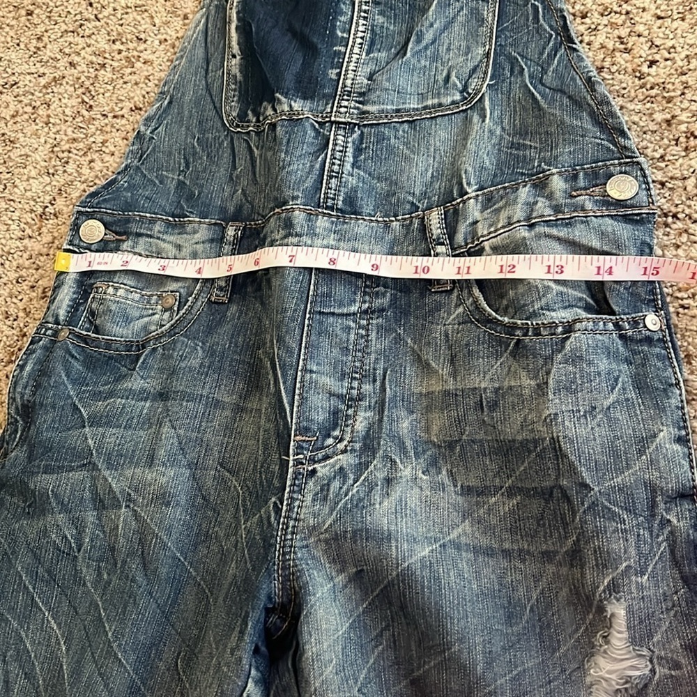 harmony and havoc distressed light wash denim overalls - Picture 10 of 16